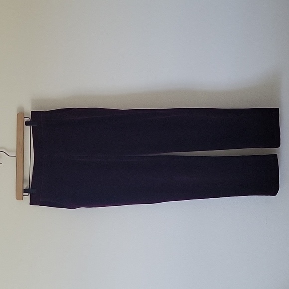 Chico's Zenergy Plum Velour Slim Pull-on Pants Size Small - Picture 1 of 7